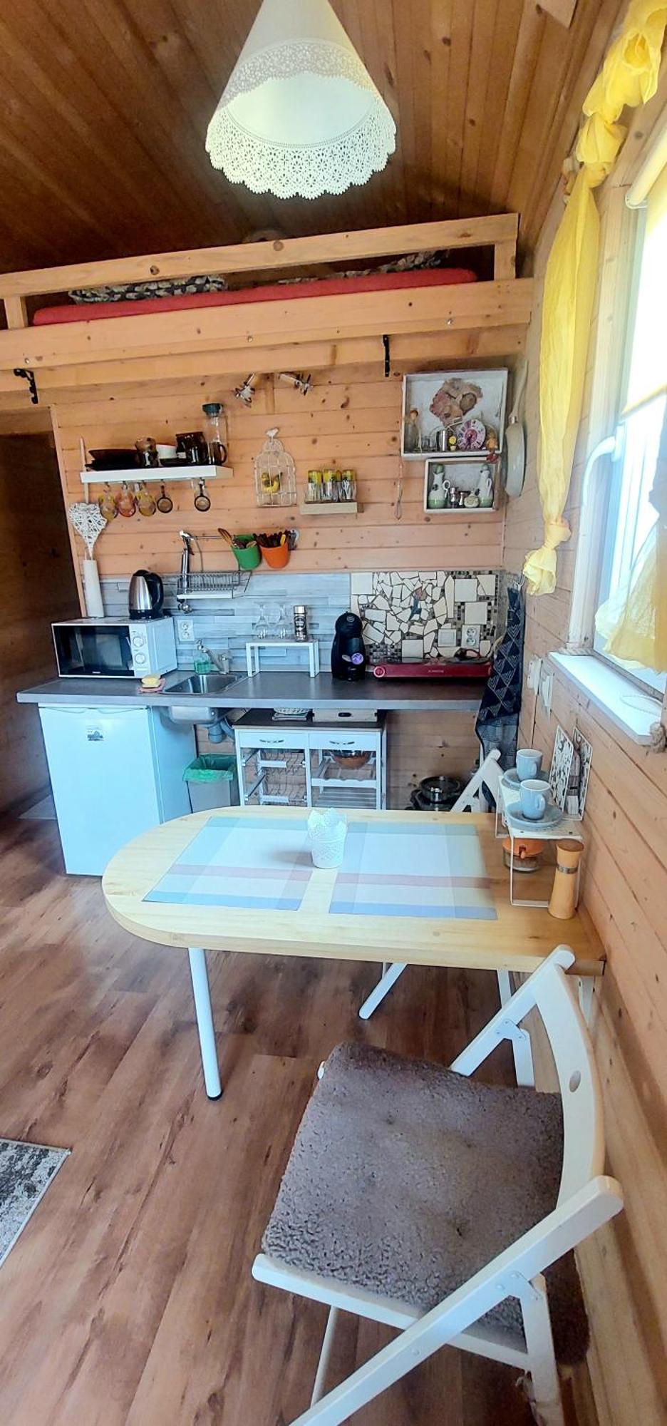 Appartement Tiny House Olivia à Liptovský Hrádok Extérieur photo